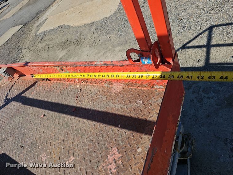 image for item NX9381 2007 Skyjack  SJIII 3219 scissor lift