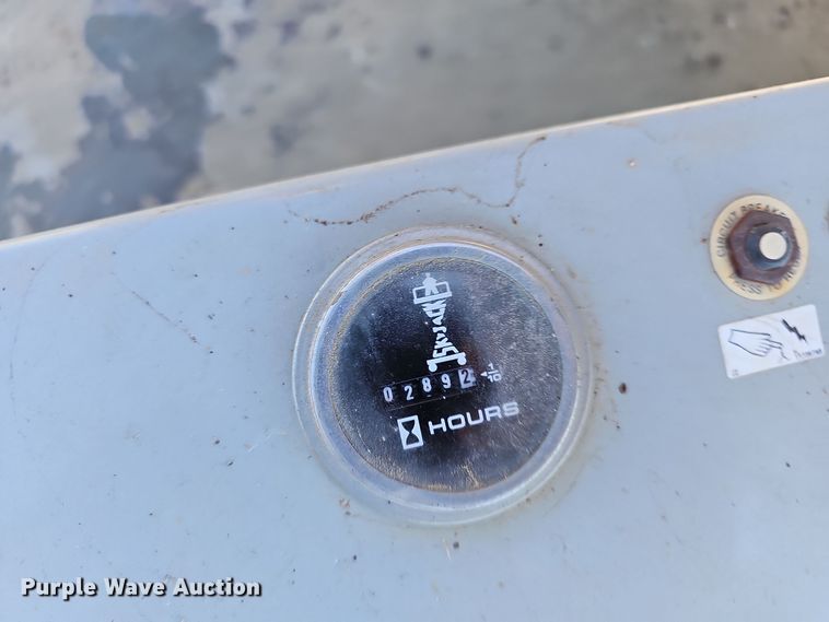 image for item NX9381 2007 Skyjack  SJIII 3219 scissor lift