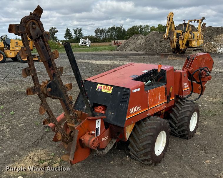 image for item OG9688 1994 Ditch Witch  400SXD trencher