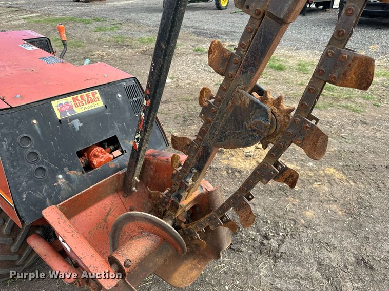 image for item OG9688 1994 Ditch Witch  400SXD trencher