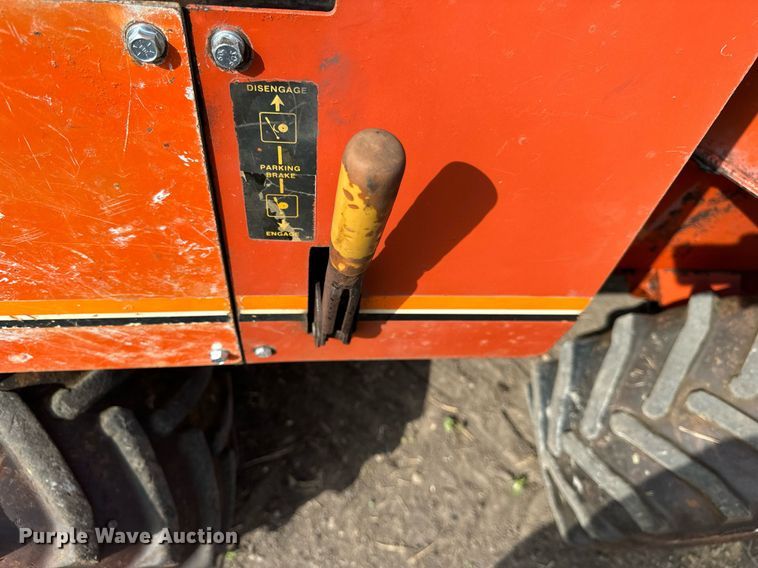 image for item OG9688 1994 Ditch Witch  400SXD trencher