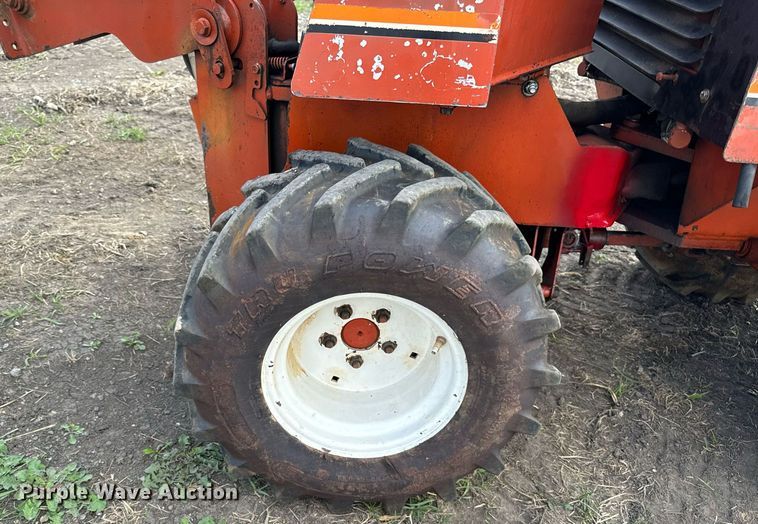 image for item OG9688 1994 Ditch Witch  400SXD trencher