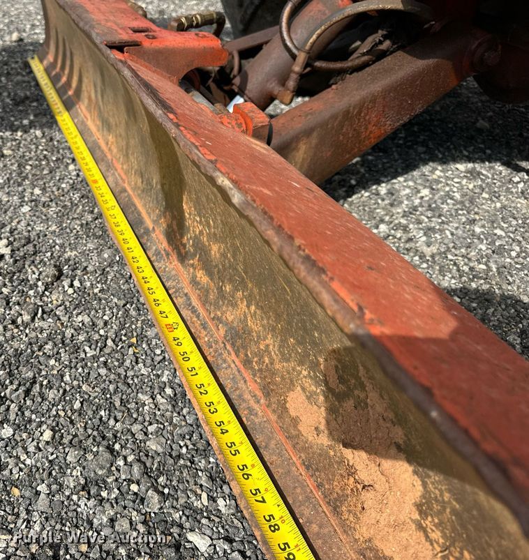 image for item OG9689 2000 Ditch Witch  3700DD trencher