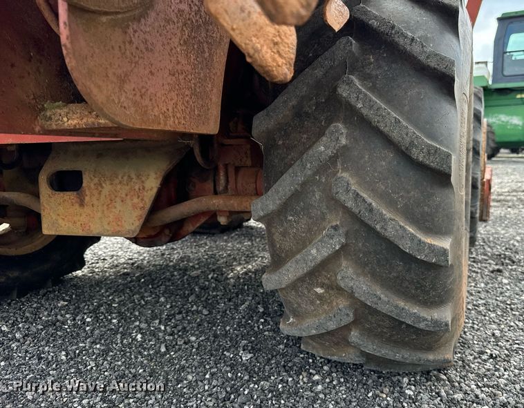 image for item OG9689 2000 Ditch Witch  3700DD trencher