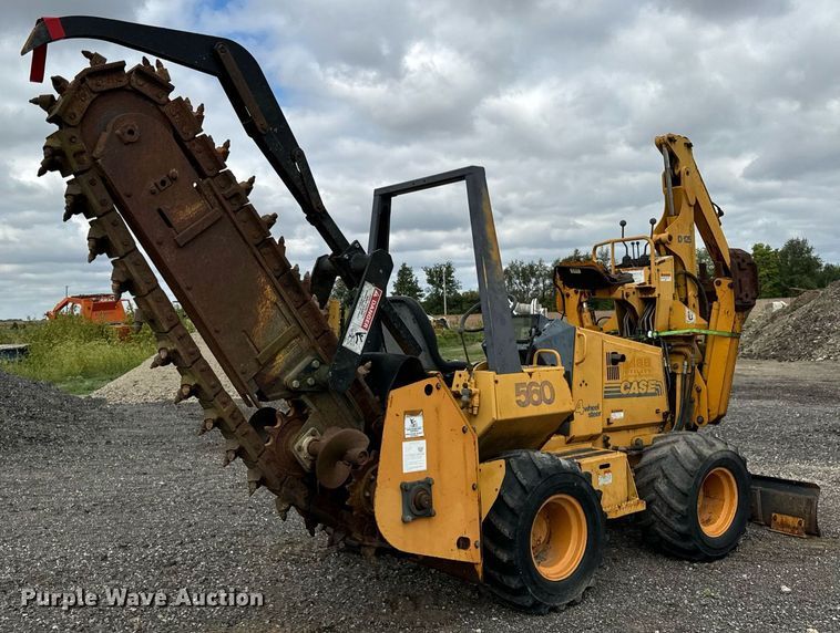 image for item OG9690 1999 Case 560 trencher