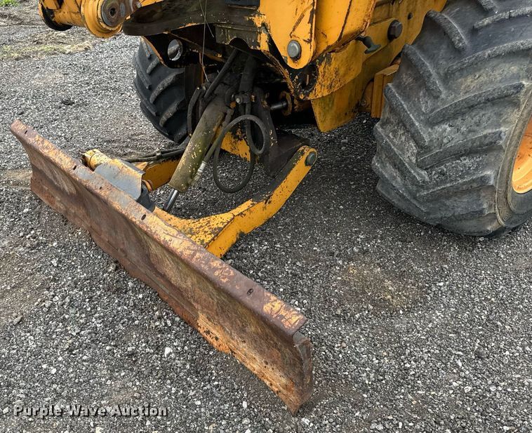 image for item OG9690 1999 Case 560 trencher