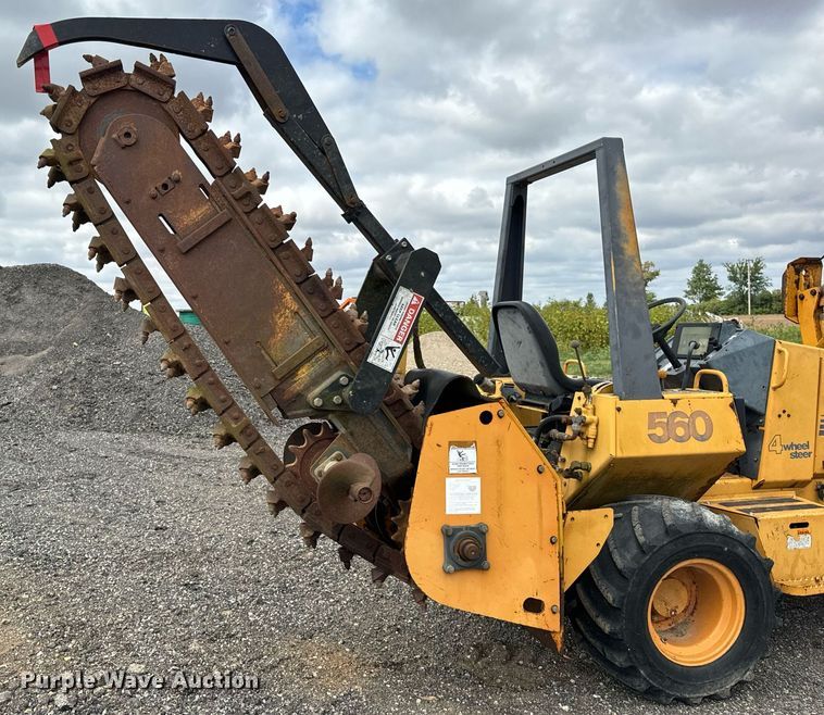 image for item OG9690 1999 Case 560 trencher