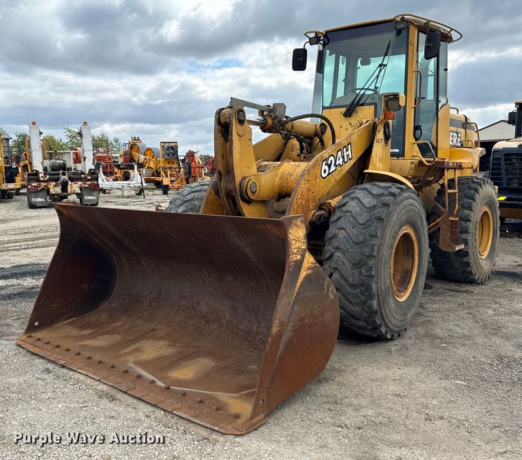 image for item OG9691 1998 John Deere  624H wheel loader