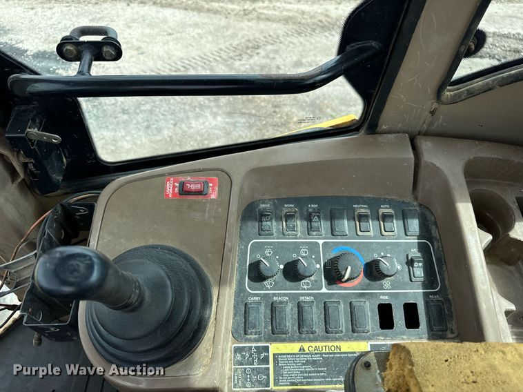 image for item OG9691 1998 John Deere  624H wheel loader