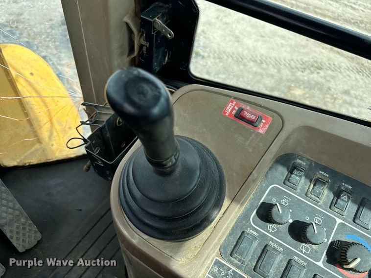 image for item OG9691 1998 John Deere  624H wheel loader