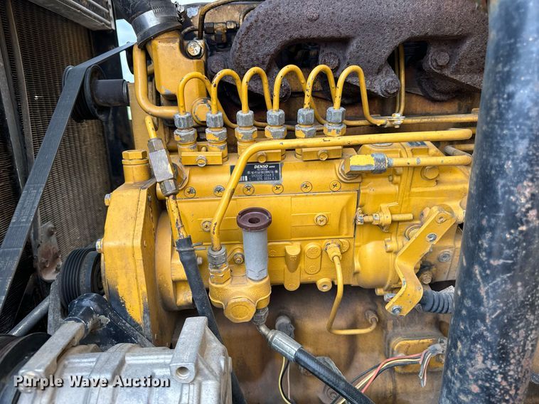 image for item OG9691 1998 John Deere  624H wheel loader