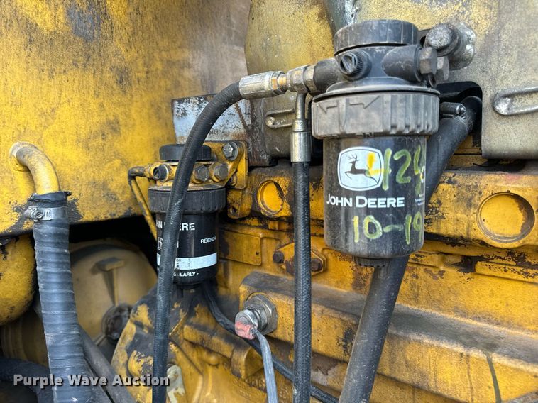 image for item OG9691 1998 John Deere  624H wheel loader