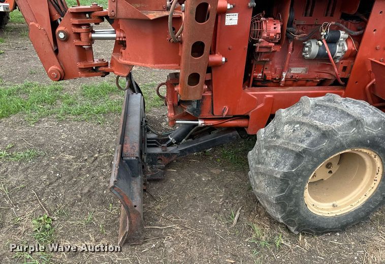 image for item OG9692 1991 Ditch Witch  4010DD trencher