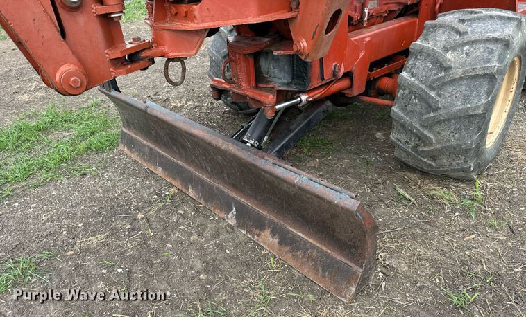 image for item OG9692 1991 Ditch Witch  4010DD trencher