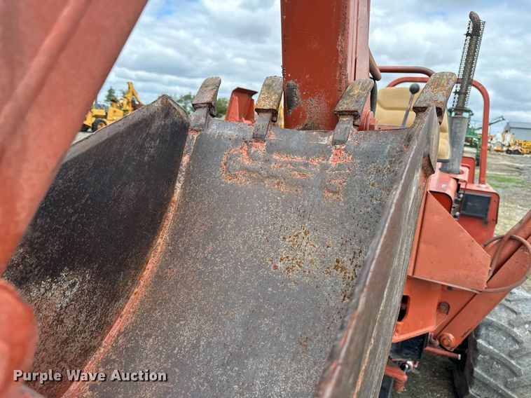 image for item OG9692 1991 Ditch Witch  4010DD trencher