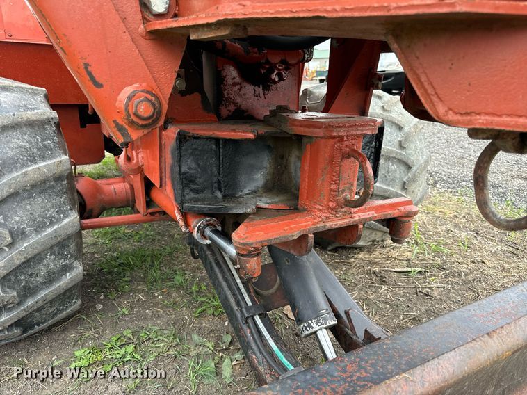 image for item OG9692 1991 Ditch Witch  4010DD trencher