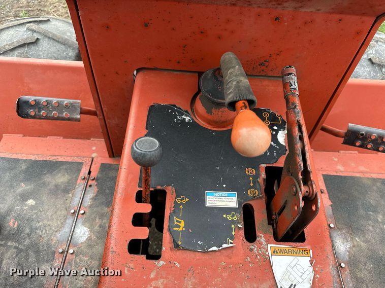 image for item OG9692 1991 Ditch Witch  4010DD trencher