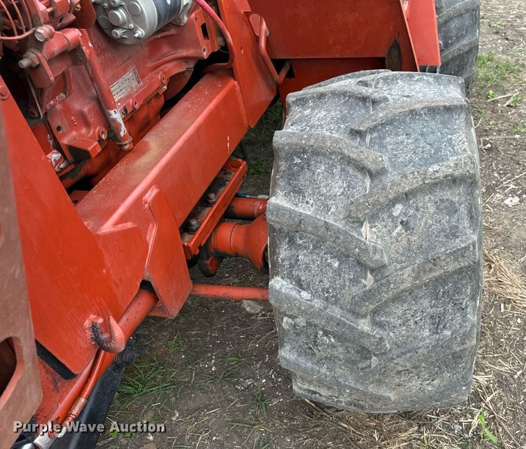 image for item OG9692 1991 Ditch Witch  4010DD trencher
