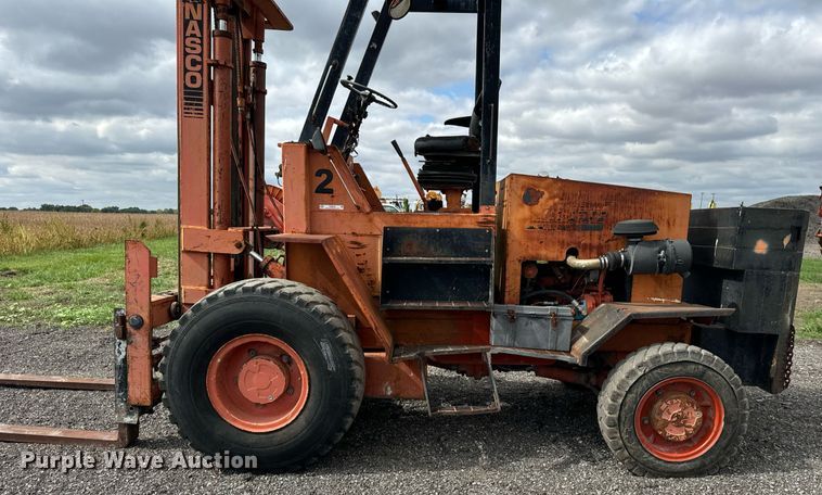 image for item OG9693 Nasco DN4W16 forklift