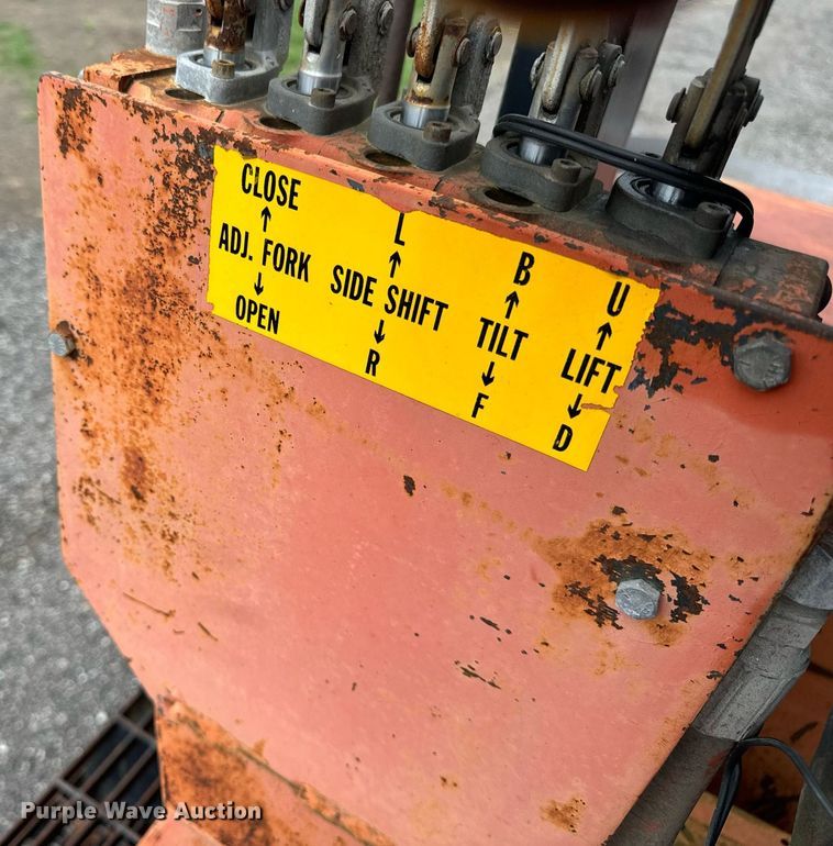 image for item OG9693 Nasco DN4W16 forklift