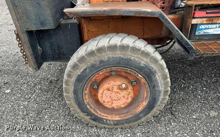 image for item OG9693 Nasco DN4W16 forklift