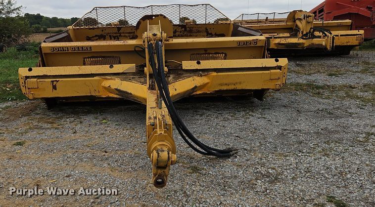 image for item OJ9868 2001 John Deere 1812C scraper