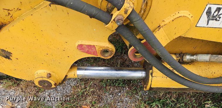 image for item OJ9868 2001 John Deere 1812C scraper