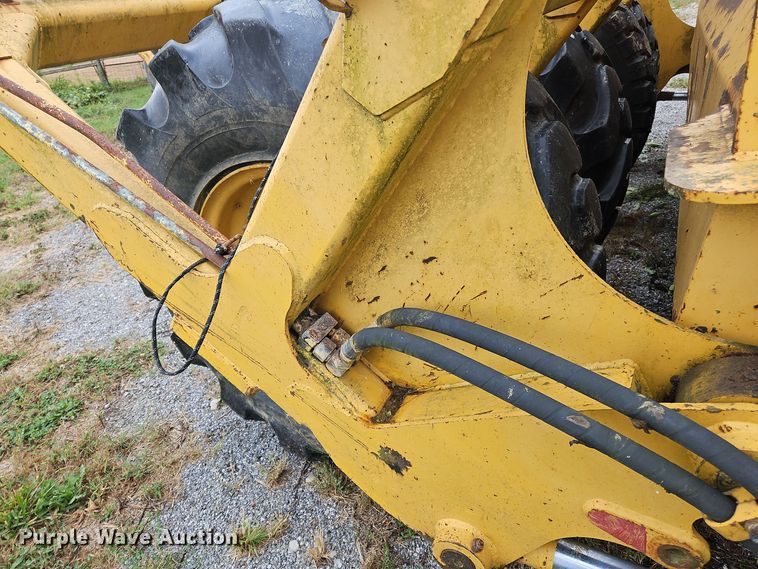 image for item OJ9868 2001 John Deere 1812C scraper