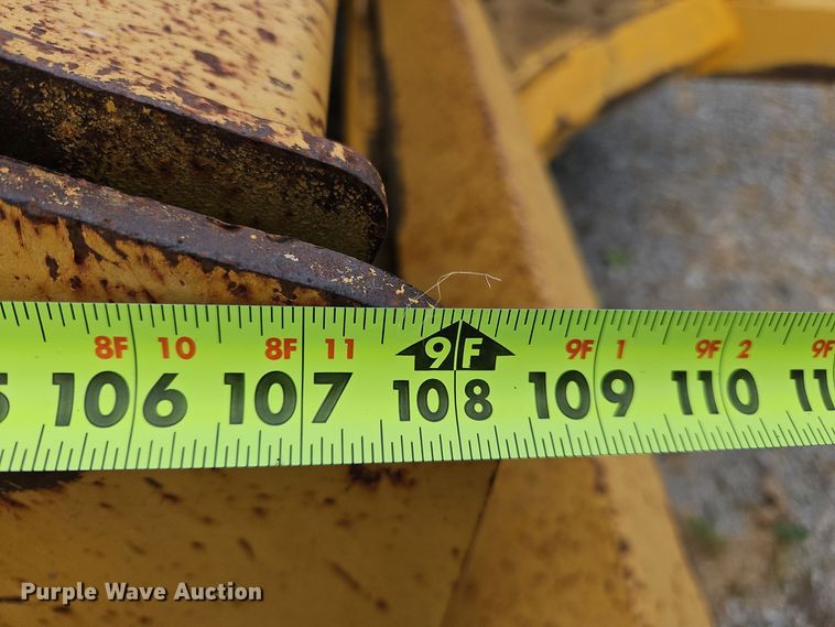 image for item OJ9868 2001 John Deere 1812C scraper