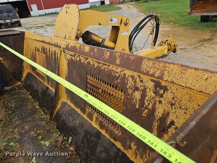 image for item OJ9868 2001 John Deere 1812C scraper