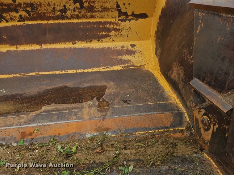 image for item OJ9868 2001 John Deere 1812C scraper