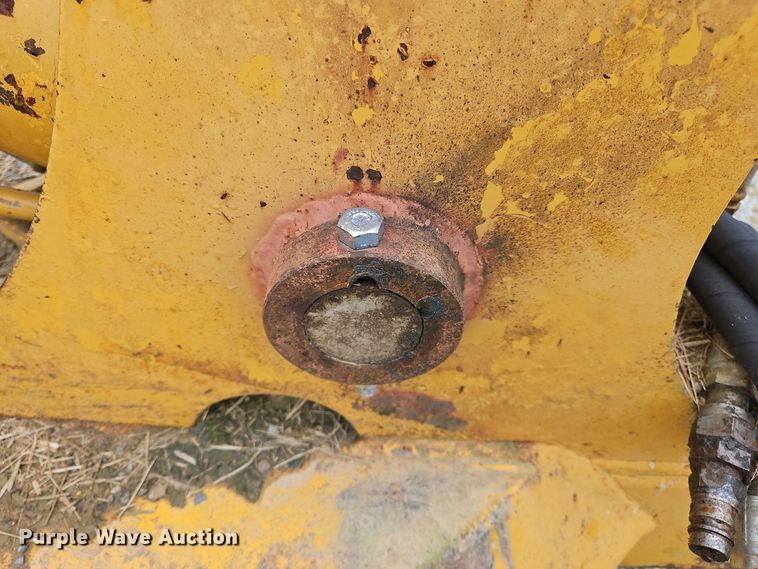 image for item OJ9869 2000 John Deere 1812C scraper