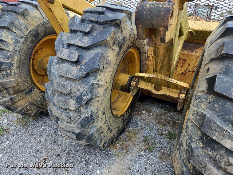 image for item OJ9869 2000 John Deere 1812C scraper