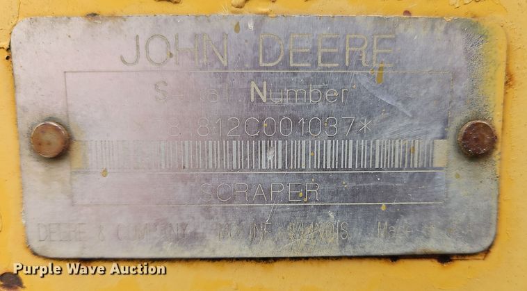 image for item OJ9869 2000 John Deere 1812C scraper