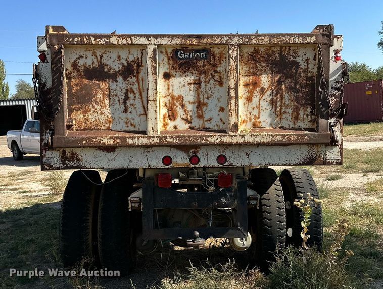 image for item DD3305 1978 Ford dump truck