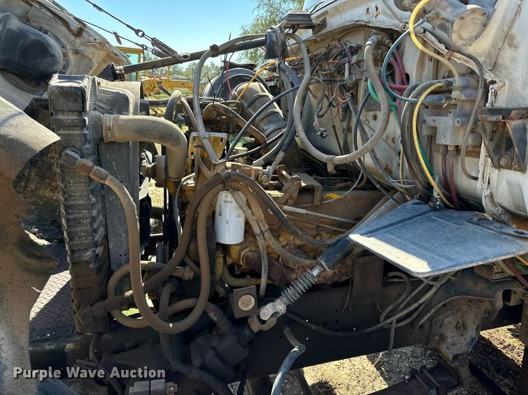 image for item DD3305 1978 Ford dump truck