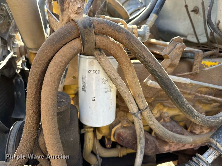 image for item DD3305 1978 Ford dump truck