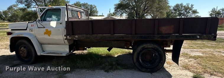 image for item DD3306 1973 Chevrolet C60 dump truck