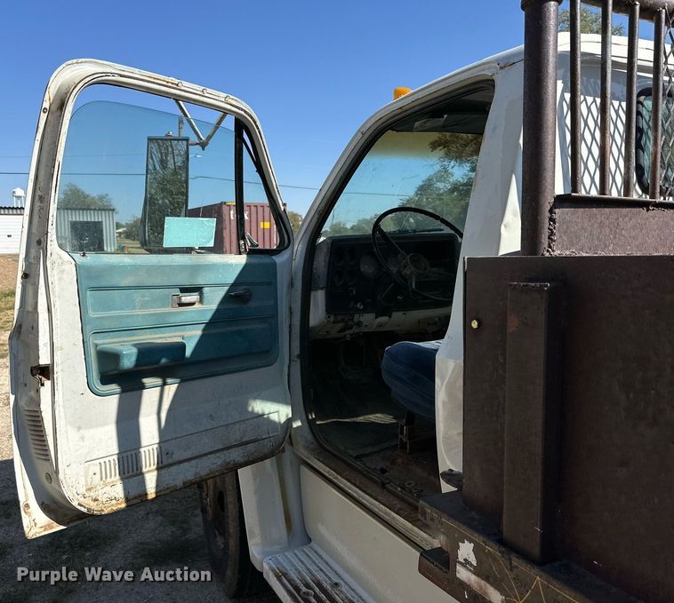 image for item DD3306 1973 Chevrolet C60 dump truck