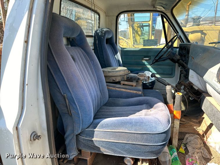 image for item DD3306 1973 Chevrolet C60 dump truck