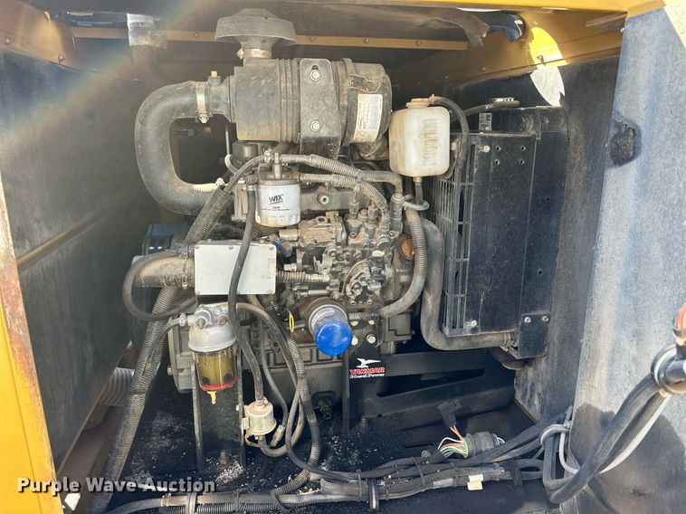 image for item DD3307 2010 Vac-Tron LP555DT vacuum excavator