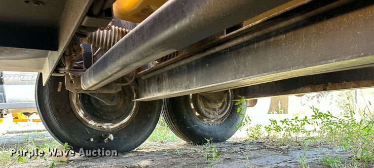 image for item DD3307 2010 Vac-Tron LP555DT vacuum excavator