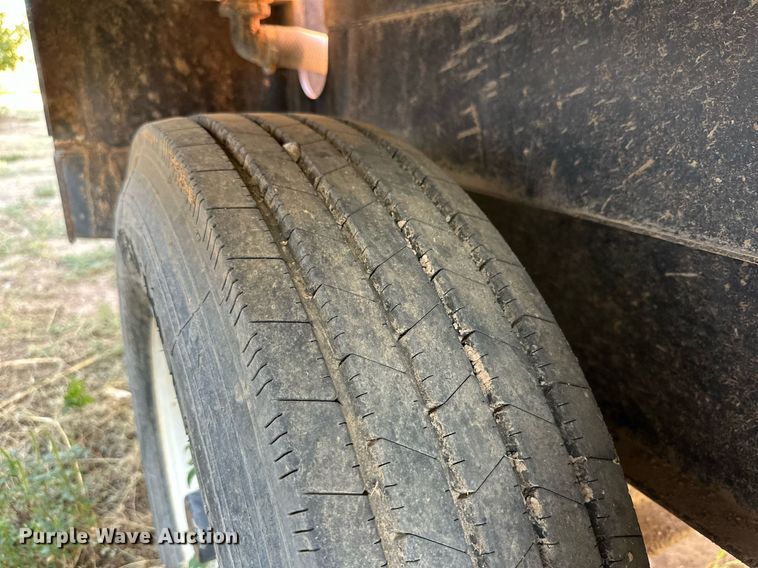 image for item DD3307 2010 Vac-Tron LP555DT vacuum excavator