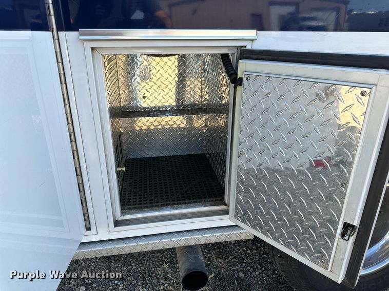 image for item DD3309 2002 Ford E450 ambulance