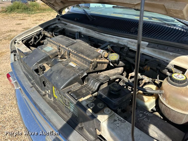 image for item DD3309 2002 Ford E450 ambulance