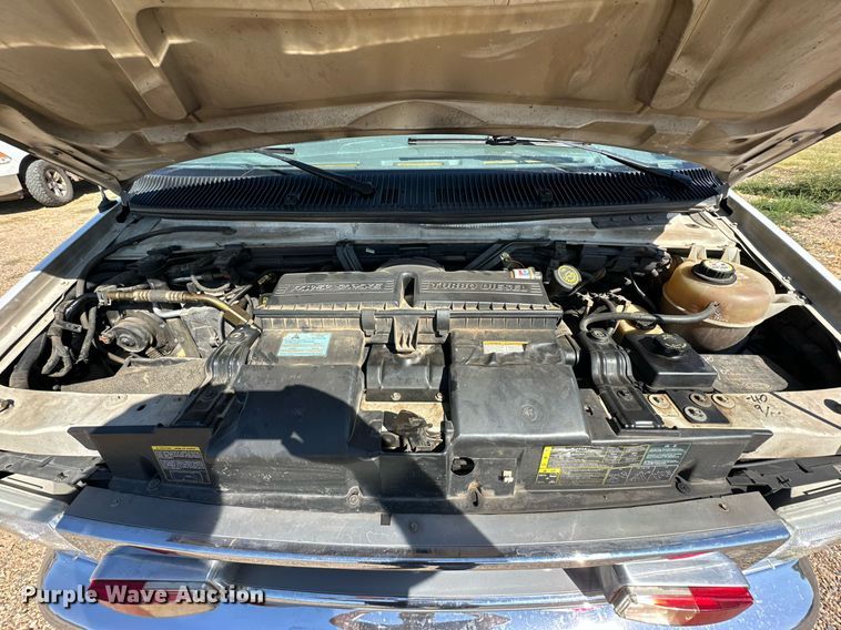 image for item DD3309 2002 Ford E450 ambulance