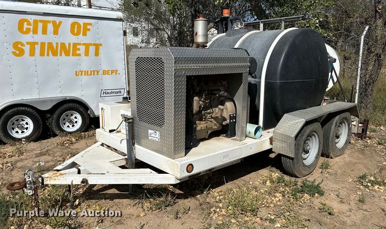 image for item DD3310 2004 Pipe Hunter 7834 sewer jetter trailer