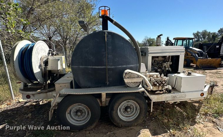 image for item DD3310 2004 Pipe Hunter 7834 sewer jetter trailer