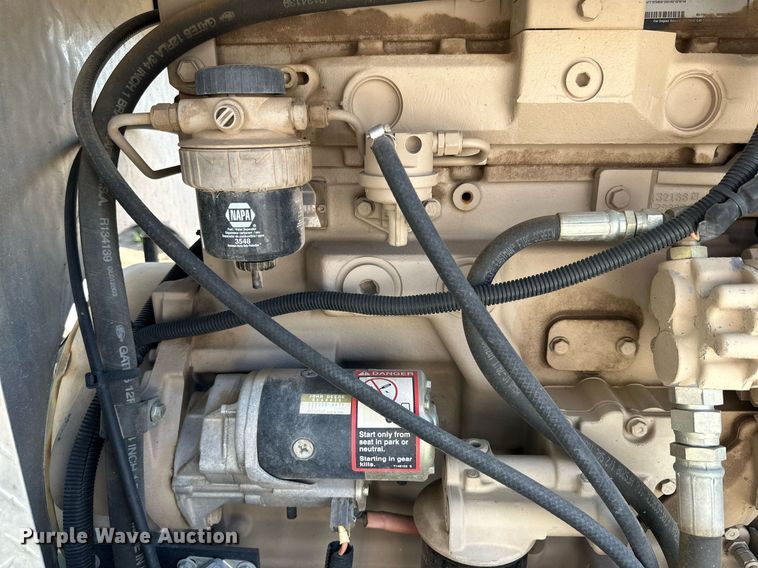 image for item DD3310 2004 Pipe Hunter 7834 sewer jetter trailer