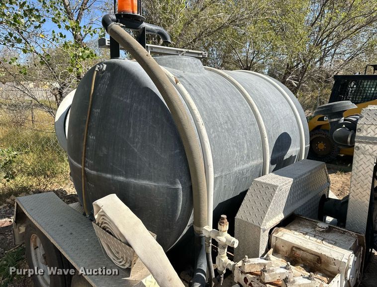 image for item DD3310 2004 Pipe Hunter 7834 sewer jetter trailer